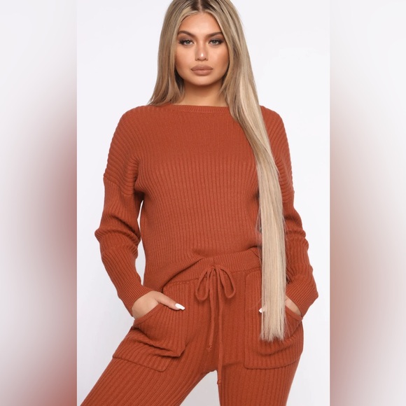 Women's Terracotta Ribbed Knit Leggings Set - Picture 1 of 4